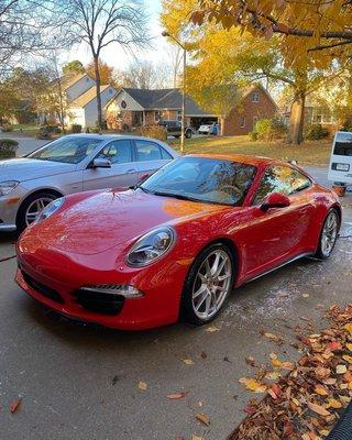 Clay and seal on a Porsche