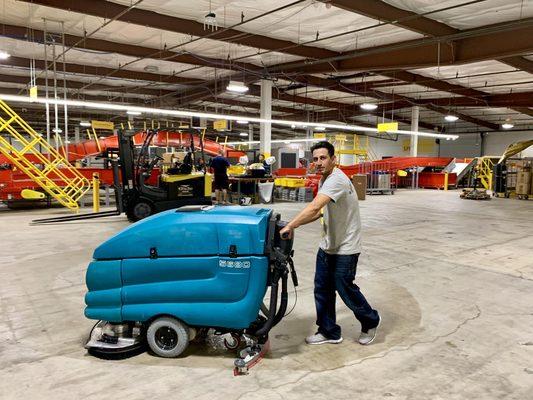 Customized Cleaning Program for Large Facilities in California