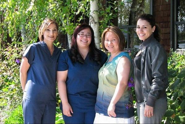 Meet Our Staff! (from left to right) Shara- RDA, Jennifer-DA, Dr. Nancy Huynh & Tiffany-Office Manager