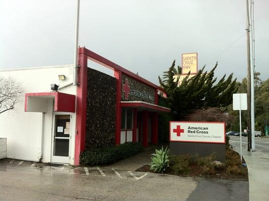 Street View. Red Cross in Santa Cruz.