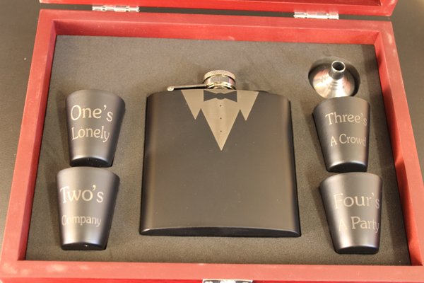 Custom Flask Set