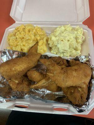 4 4 Piece Whole Wing Plate w/Mac & Cheese & Potato Salad