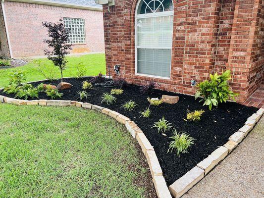 Love the mulch color!