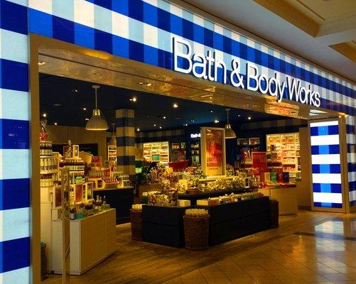 Bath & Body Works, KoP Plaza - Storefront