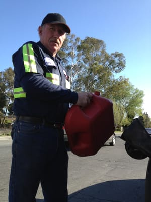 The awesome tow truck driver who saved the day!!