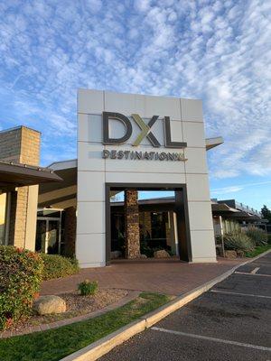 DXL