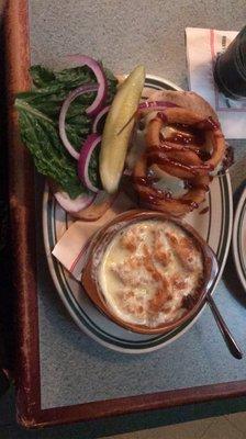 Ponderosa cheeseburger with a side of French Onion soup