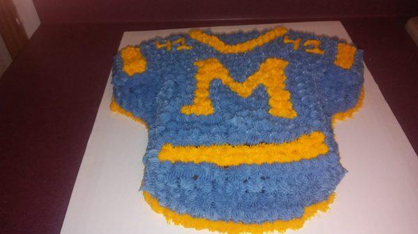 Michigan t-shirt cake