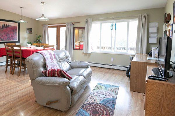 Upstairs Living Room (open floor plan)