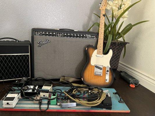 Twin reverb and tele sounding