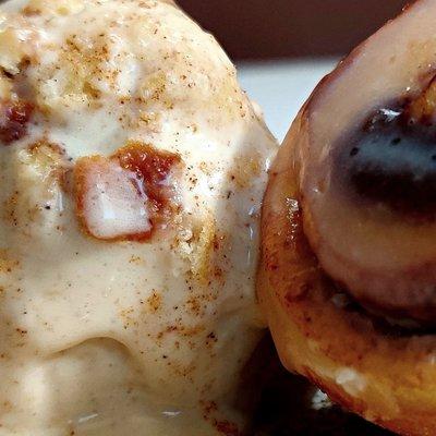 Cinnamon Rolls Royce Ice cream!