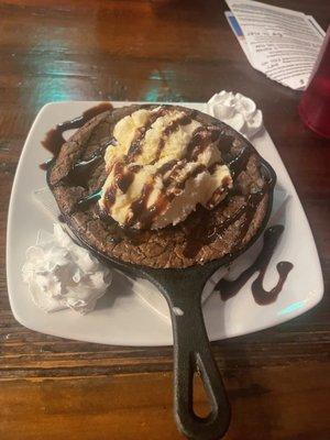 Skillet brownie