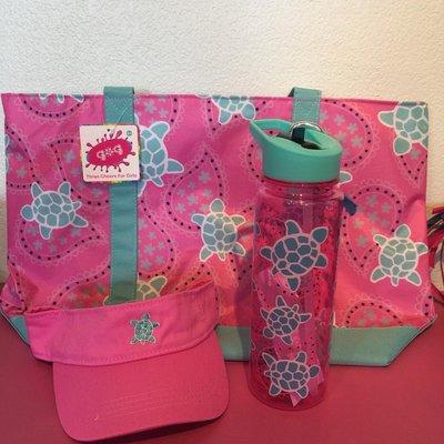 Summer Tote / water bottle and visor - just perfect for the Houston weather @gogipsy