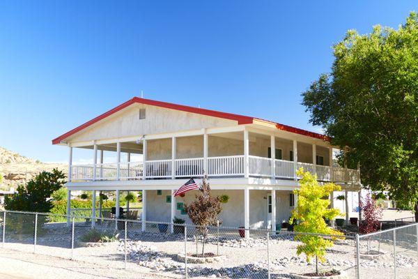 Las Verandas Outside