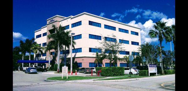 Painting, Waterproofing & Electrostatic 
Exterior Building at Palm Beach, FL