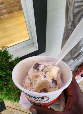 Salty Caramel Truffle & Cookies n' Cream