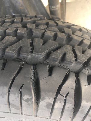 Tires sold by Lux - sold as 95% tread - but not disclosed that they were manufactured in 2000