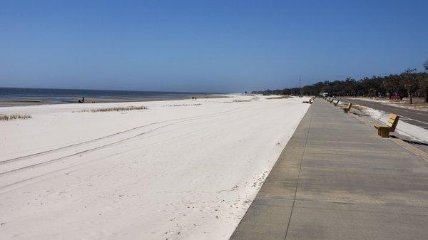 Note, this beach is COVID Safe.