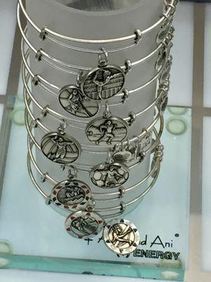 Cool sports enthusiast jewelry.