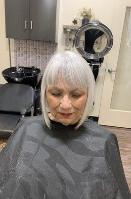 Silver bob