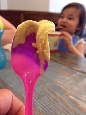 Color changing spoons!! Mind blown!!