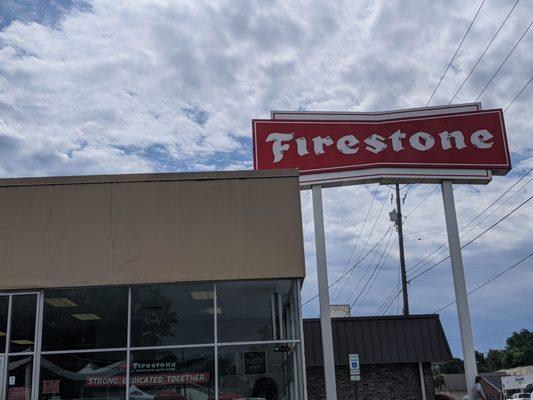 Firestone Complete Auto Care