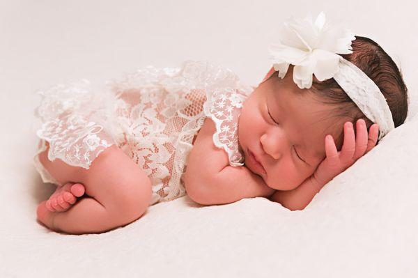 Your baby will be so happy one day as they have a wonderful photo to highlight the beginnings of their life.