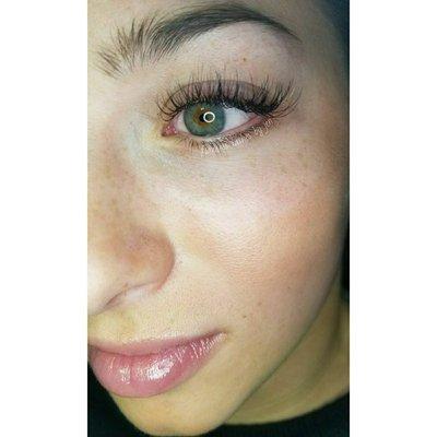 Volume eyelash extensions by Jen.