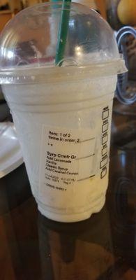 Lemon Bar Frappuccino with a list of what was supposed to be in it.  But no flavoring was added.