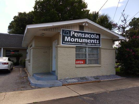 Pensacola Monuments and Headstones