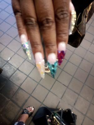 This Lady, their fingernails are just as pretty as mine, we have 2 things in common we keep our nails dripping and our craving 4 chicken!