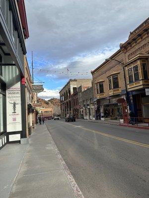 Looking down the gulch on Main Street with shops and pubs