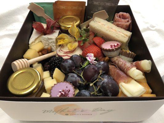 A tasty charcuterie box filled with all kinds of delicious treats. Looking forward to future boxes!