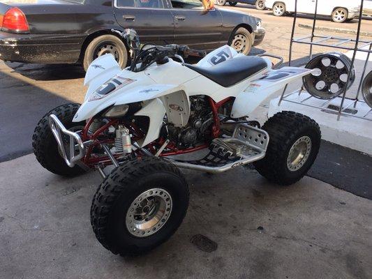 Patricio (the owner and mechanic) hooked up my yfz with new water pump, new seals. Way cheaper than all this atv shops in The Valley.