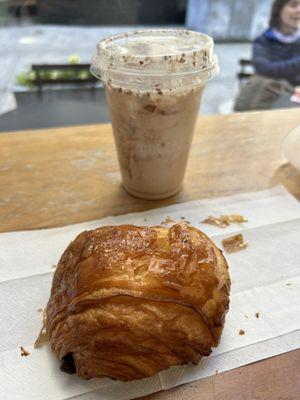 Chocolate croissant