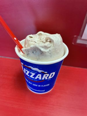 Rocky road blizzard mini