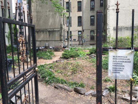 Entrance to the garden.