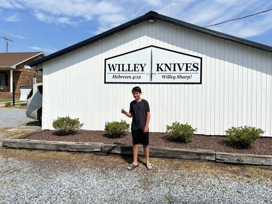 Willey Knives