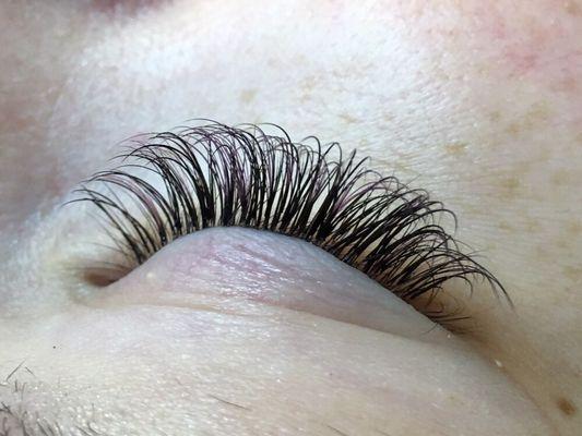 Fluffy lash fill