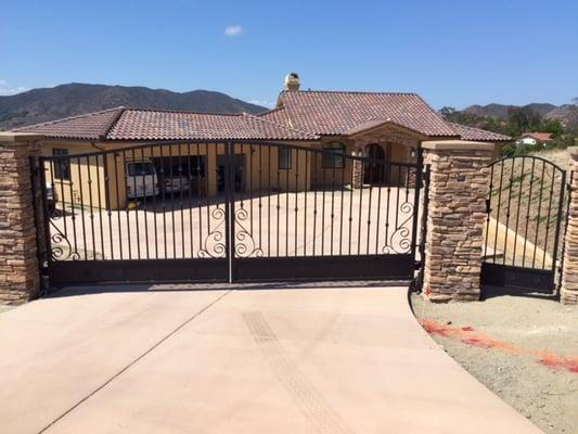 AAV Custom Gates & Automation - custom driveway gate