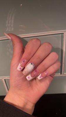 Pink n white w butterflies