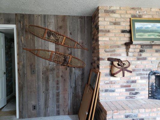 Snowshoe Wall (Man Cave)