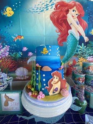 Ariel Cake so detailed perfect!