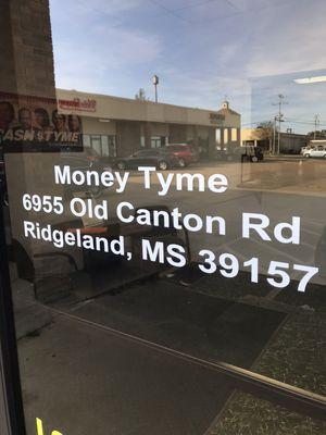 Money Tyme Payday Loans in Ridgeland Ms - address on door