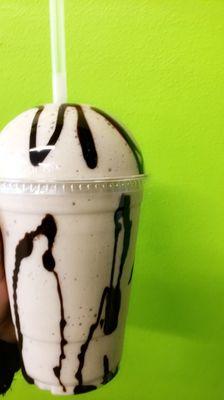 Cookies n cream shake