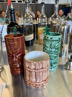 Tiki cocktail class