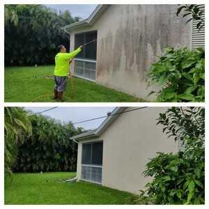 House Washing Service North Fort Myers FL by Refresh Power Washing Inc
239-888-0361