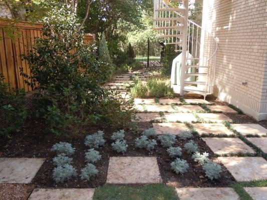 Planting and transitional pathway for English style garden