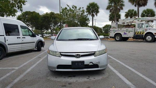 2007 Honda Civic windshield replacement Miami Florida and surrounding areas Call us for a Quote 1-888-303-8848