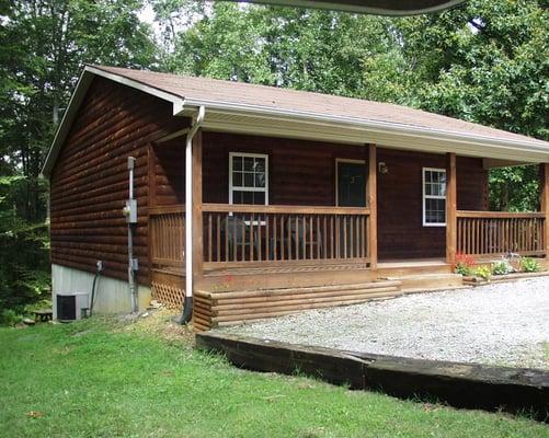 Deluxe Hot Tub cabin